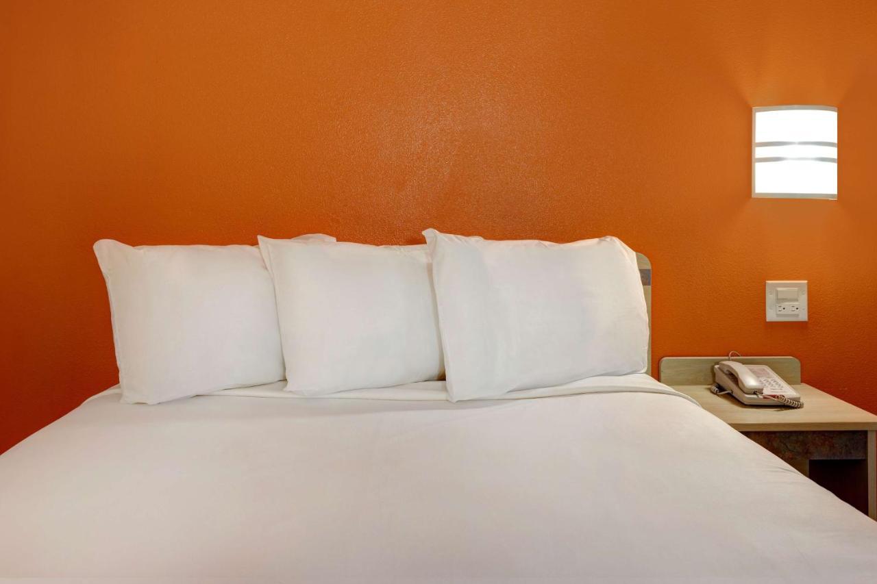 Motel 6-Lakeville, Mn - South - เลควิลล์ ภายนอก รูปภาพ